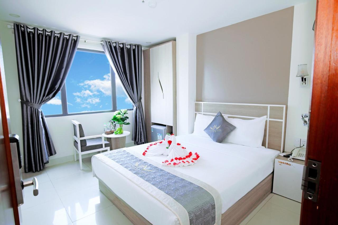 Thanh Nhan Hotel Danang Exterior photo