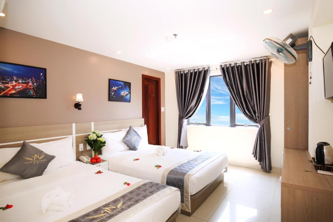 Thanh Nhan Hotel Danang Exterior photo