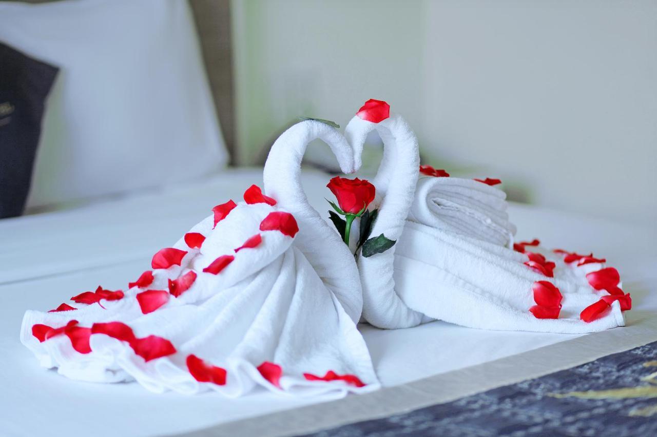 Thanh Nhan Hotel Danang Exterior photo